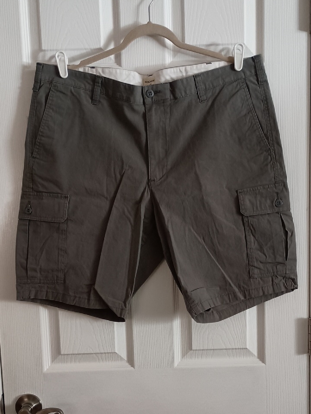 Docker Men's Size 42 Cargo Shorts (f800)